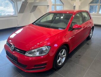 VW Golf VII 1.6 TDI 81kw 6-kvalt 9/2013 + nová STK a servis