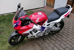 Motorka Honda CBR 600F nová STK nové svíčky