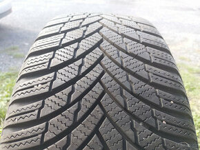 Zimní pneumatiky Firestone Winterhawk 4 - 215/55 R18 - 1