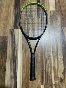 Wilson Blade tenisová raketa