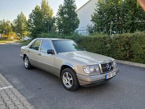 Mercedes benz 124 200 D - 1