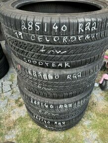 285/40 r22 GoodYear.