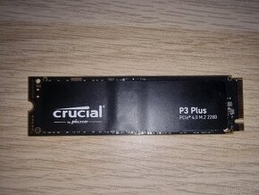 8x SSD Crucial P3 PLUS 2TB NVMe, PCIe 4.0, CT2000P3PSSD8