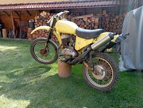 Motorka 250ccm cross (veterán)