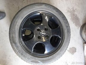 Prodám alu kola opel 6jx15 ET49 se zimními pneu 195/55r15, p - 1