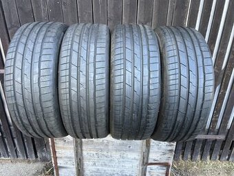 225/45 R19 96W letní sada Hankook