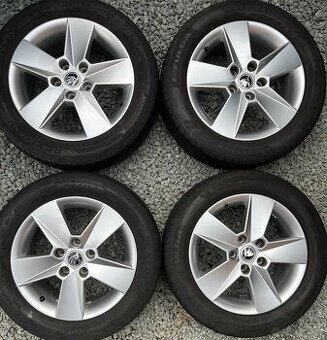 Letní kola Škoda Octavia 3, 205/55 R16 Fulda, Dunlop (1223)