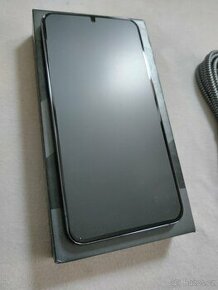 Samsung Galaxy s22 plus 8/128