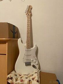 Fender Stratocaster Squier, Arctic white