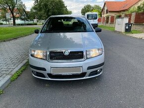 ŠKODA FABIA 1.2 12V - KLIMA, PARKOVACÍ SENZORY - 1