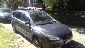 Ford Focus 1.6 benzín ,r.v. 2006