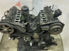 Motor 2.5 TDI 132 kw kód BAU VW Passat B 5,5 - 1