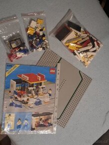 LEGO set Town: Classic Town: Gas Station (6378-1)