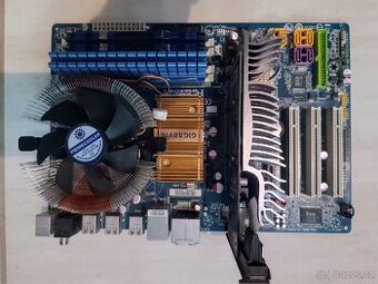 

Intel Core 2 Extreme QX9650,ram 8gb, grafika gt520 - 1