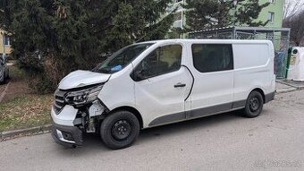 Renault Trafic havarovaný pojízdný