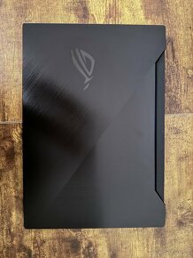 Herní notebook ASUS ROG Zephyrus - 1