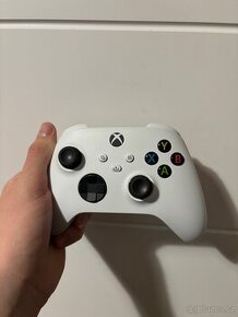 Xbox Wireless Controler Robot White