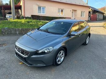 Volvo V40 2.0 D2