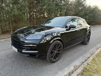 Porsche cayenne coupe 2024