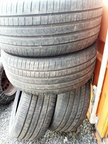 275/35R22 Pirelli letní pneu - 1