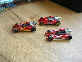 AUTÍČKA HOT WHEELS