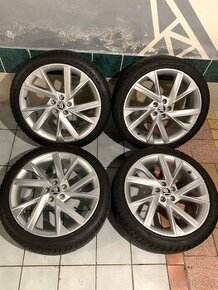 Alu kola Škoda SCALA R18 5X100 ZIMNÍ PNEU 205/45/18 GOODYEAR - 1