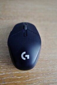 Logitech G303 Shroud Edition 67g