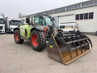 CLAAS SCORPION 7040 manipulator