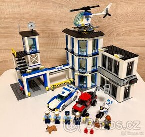 Lego City 60141 Policejní stanice