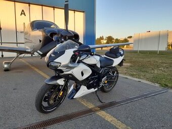 Suzuki SV650N