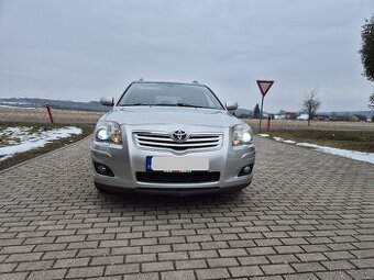 Toyota Avensis T25 -  2,0 D4D