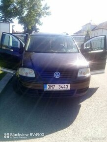 Volkswagen Touran - 1