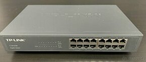 Switch TP-Link TL-SG1016D