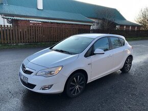 Opel Astra 1.4 turbo 103kw