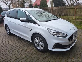 Ford S Max Titanium