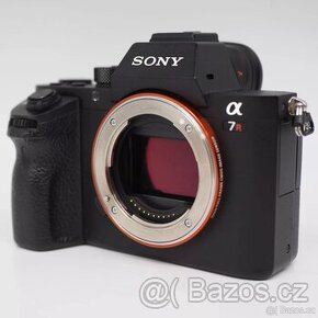 Sony A7R II + Sony 24-105 f/4 G + příslušenství