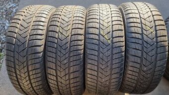 Zimní pneu 205/60/16 Pirelli