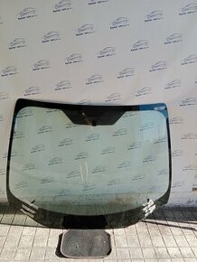 Čelní sklo na ford focus III - vyhřívané