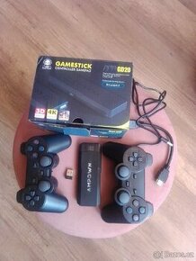 HDMI bezdrátová herní konzole (game stick)– 52.000+ her - 1