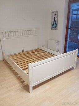 Prodám manželskou postel IKEA 160cm x 200cm