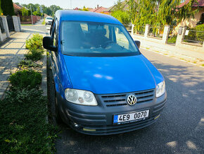 Obytná VW Caddy 1.9TDi  2010 77kW 1896 cm3