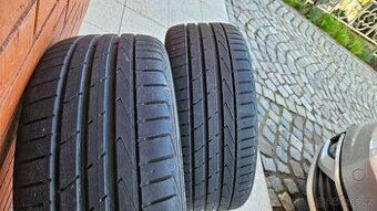 Prodám SADU 4 ks letních pneu Hankook 225/45 R17