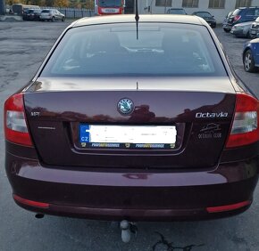 ŠKODA OCTAVIA 2 Facelift 1.6 MPI + LPG originál škoda