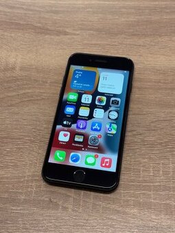 iPhone 7 32GB (nová baterie)