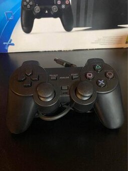 Drátový ovladač pro PlayStation 1 a PlayStation 2