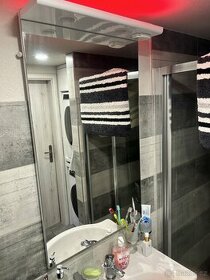 Koupelnové zrcadlo - 1