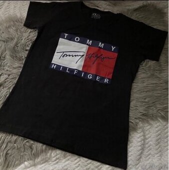 Tričko Tommy Hilfiger vel. L-XL, nenošené