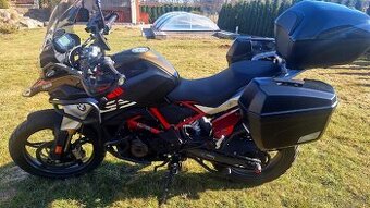 BMW G310GS r.2023 + spousta komponentů