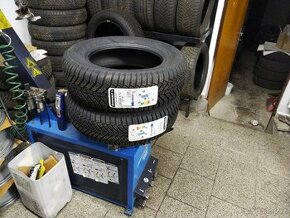 195/65 R15 Nové Semperit