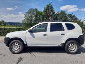 DACIA DUSTER 1.6i 77KW, ROK 2014, PO SERVISU,ZIMNÍ PNEU